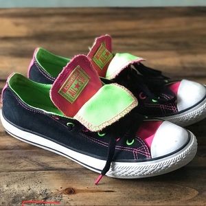 Ladies converse